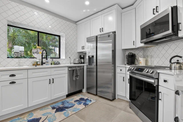 Photo of Listing #B26005404