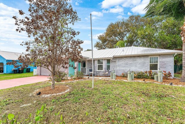 4 of 41 - 2114 Se Midtown Road, Port St. Lucie, FL