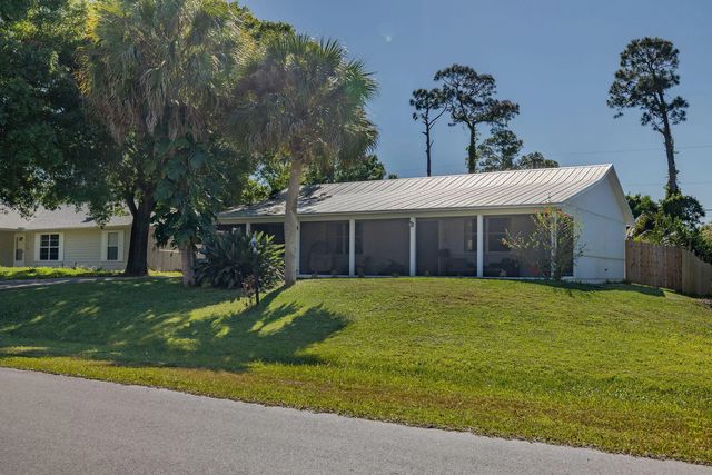 5 of 42 - 1415 Sw 16th Ct Court Sw, Vero Beach, FL
