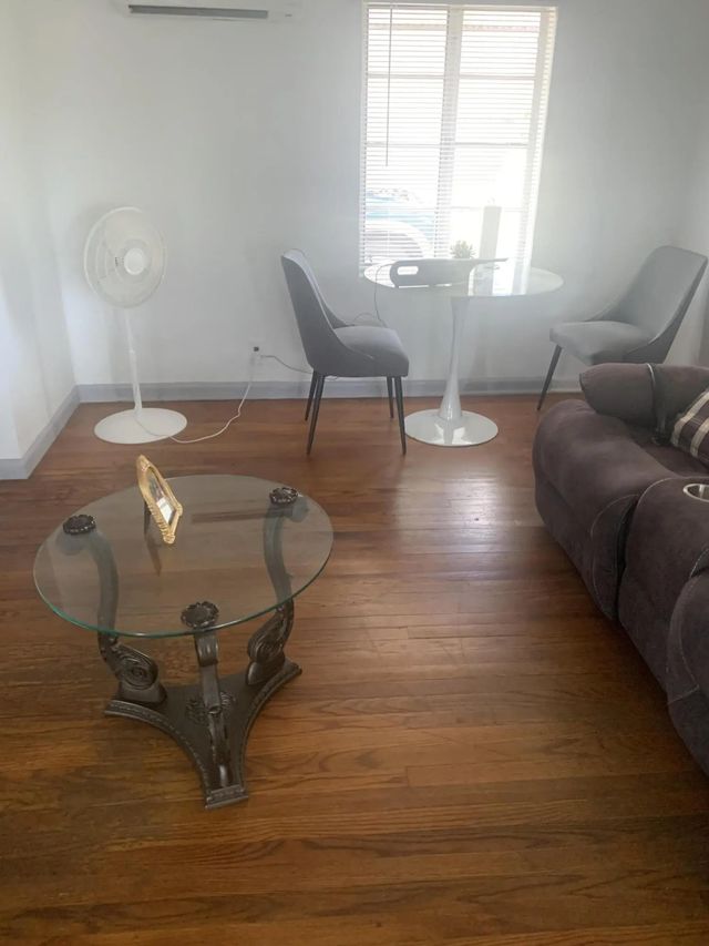 5 of 26 - 400 W Perry Street #a,b,c,d, Lantana, FL