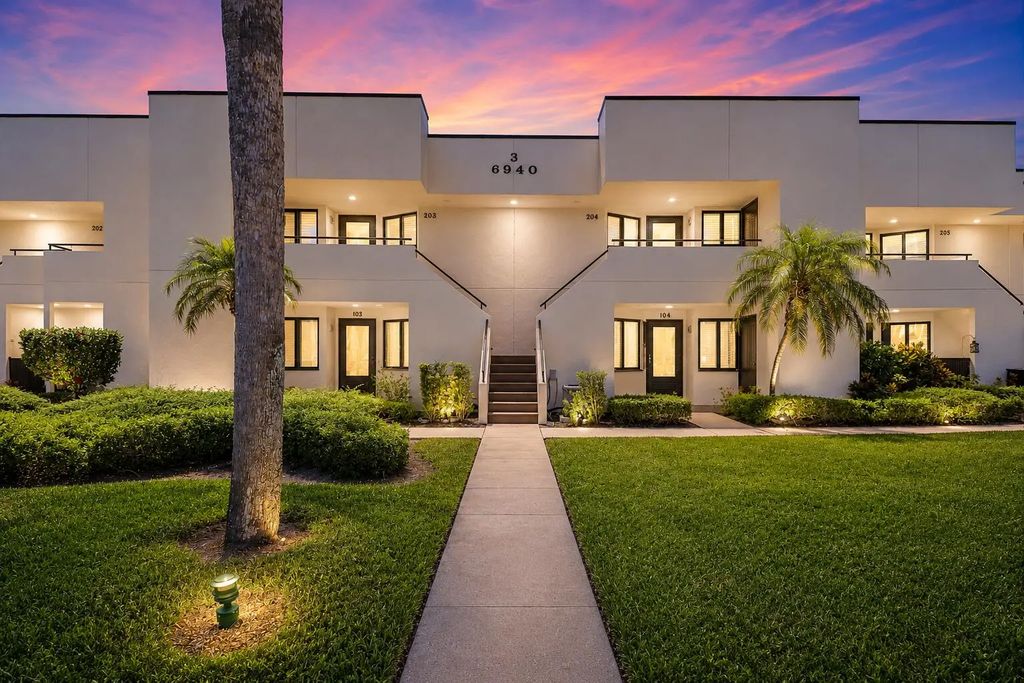6940 Se Constitution Boulevard #3-203, Hobe Sound