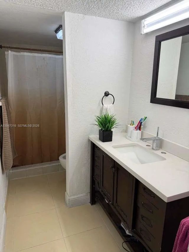 2 of 6 - 1900 W 68th Street #a205, Hialeah, FL