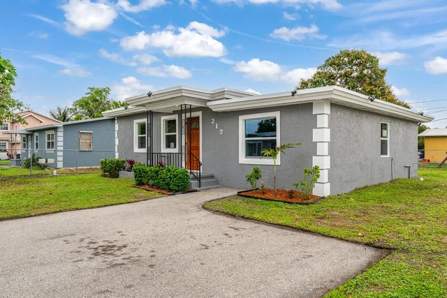 217 Nw 14th Street, Belle Glade