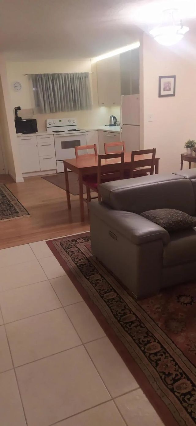 2 of 10 - 2687 Garden Drive N #108, Lake Worth Beach, FL