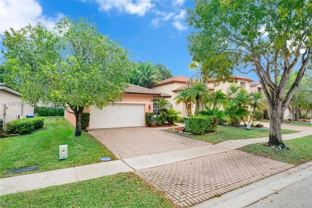 2 of 36 - 19269 Nw 14th Street, Pembroke Pines, FL