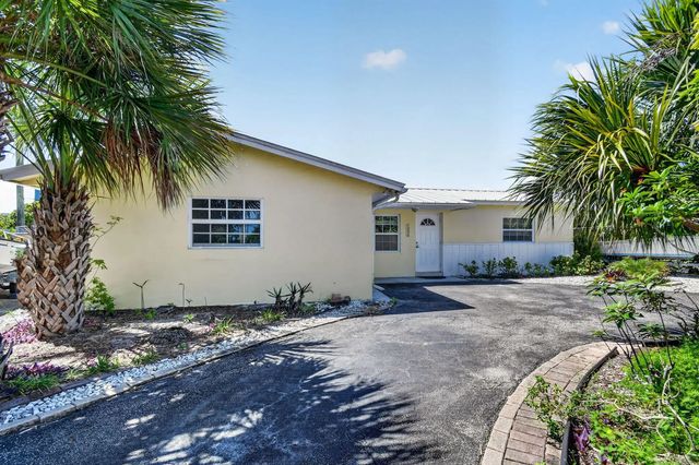 3 of 70 - 1006 Sw 28th Avenue, Boynton Beach, FL