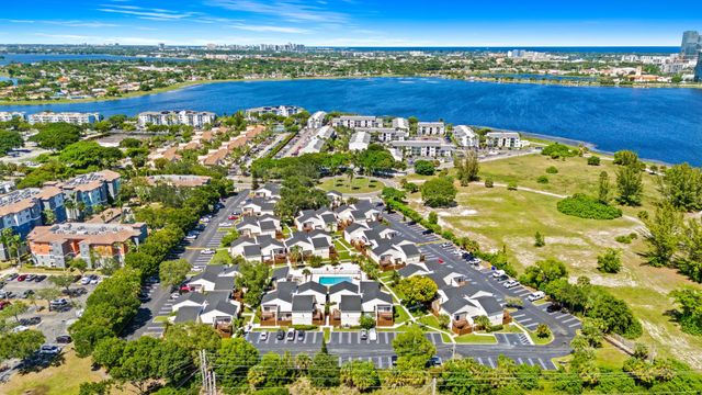 3 of 20 - 637 Executive Center Drive #n105, West Palm Beach, FL