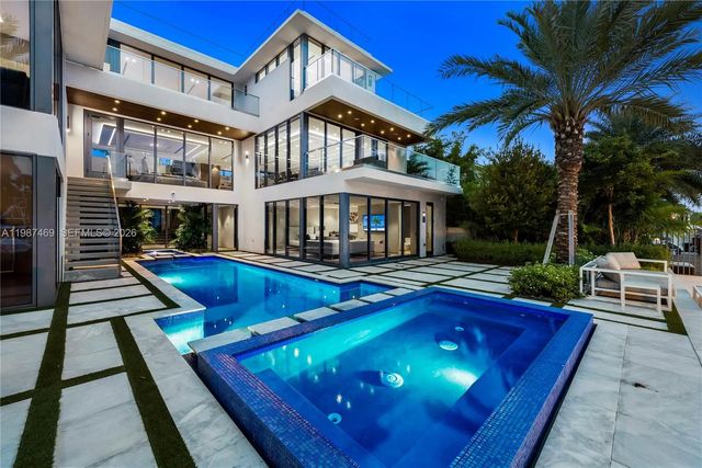 3 of 31 - 440 Mola Avenue, Fort Lauderdale, FL