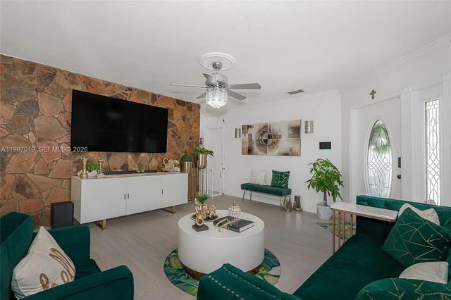 4 of 27 - 7171 Sheridan Street, Hollywood, FL