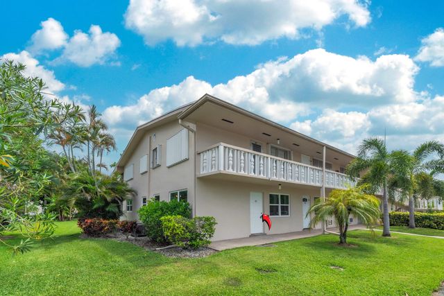 2 of 39 - 49 Hastings #d, West Palm Beach, FL