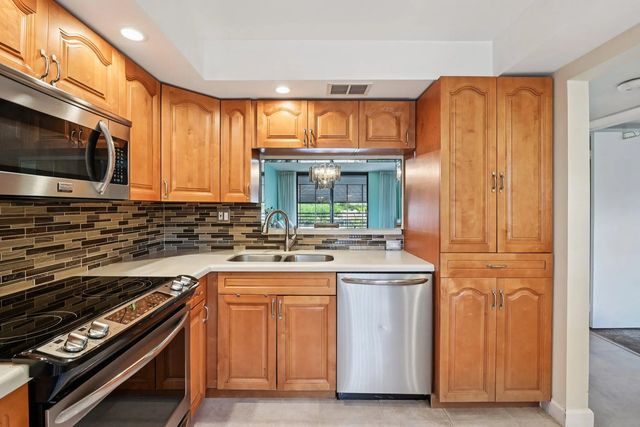 3 of 43 - 1101 Colony Point Circle #404, Pembroke Pines, FL