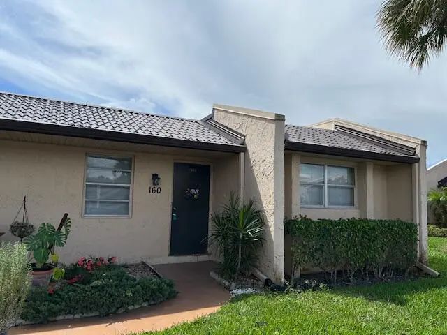 160 Lake Gloria Drive #160, West Palm Beach