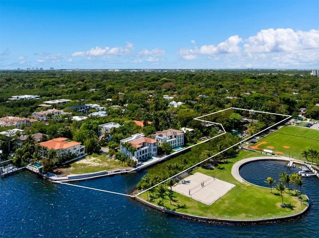 3373 Poinciana Avenue, Miami