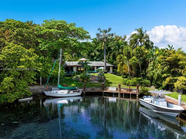 4 of 20 - 3373 Poinciana Avenue, Miami, FL