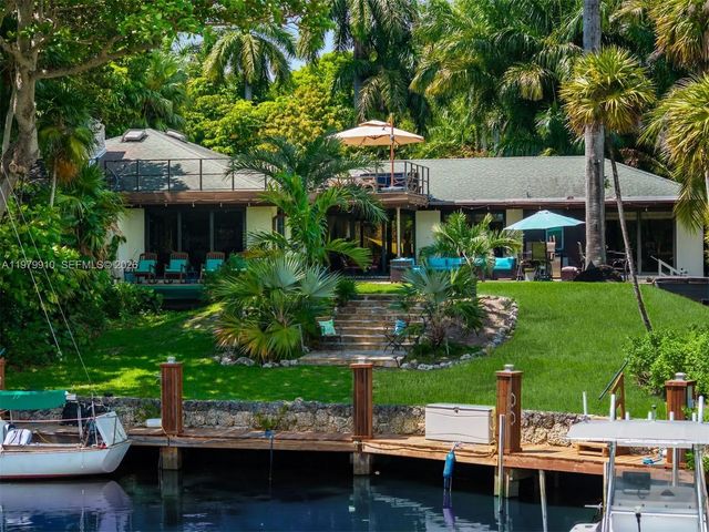 5 of 20 - 3373 Poinciana Avenue, Miami, FL