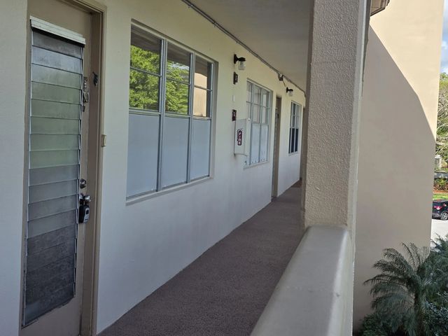 2 of 21 - 2301 Lucaya Lane #e3, Coconut Creek, FL