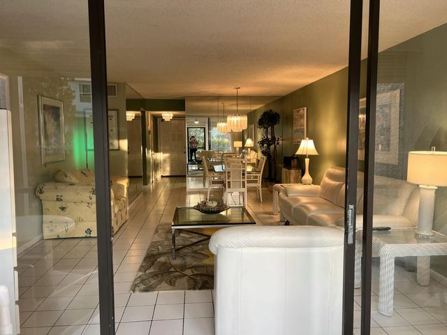 4 of 17 - 4387 Trevi Court, Greenacres, FL