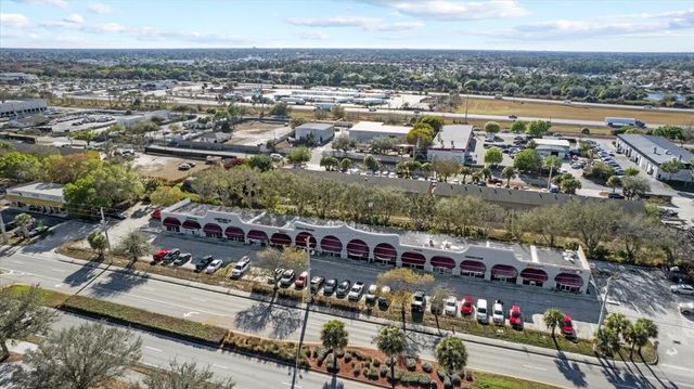 3 of 13 - 1038 Sw Bayshore Boulevard, Port St. Lucie, FL