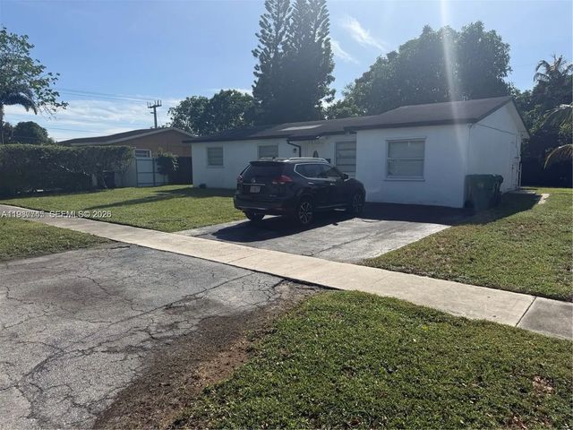 2 of 3 - 4910 Nw 18th Street, Lauderhill, FL