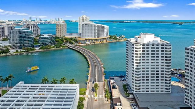 4 of 13 - 801 Brickell Bay Drive #361, Miami, FL