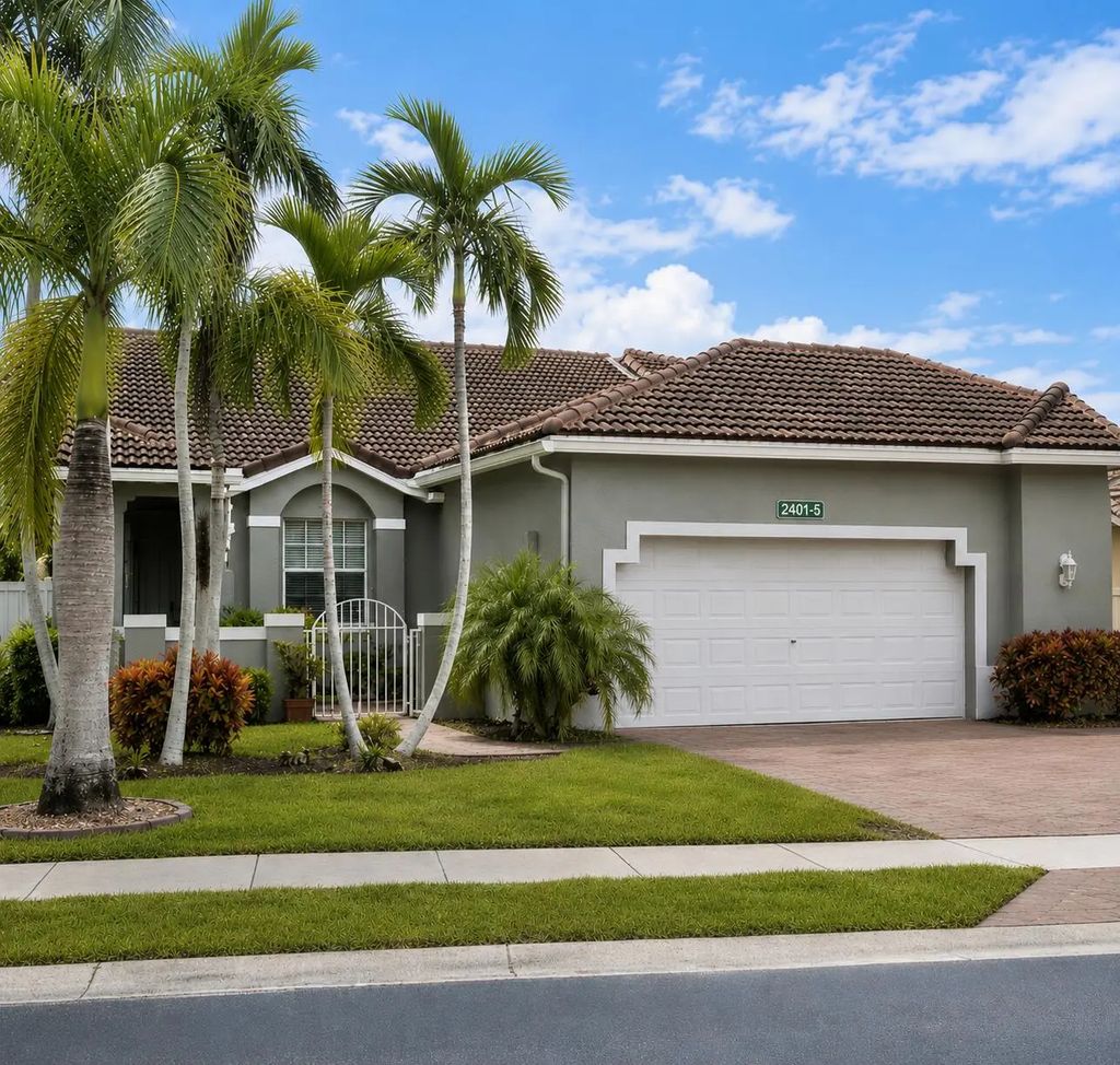 2401 E Aragon Boulevard #5, Sunrise