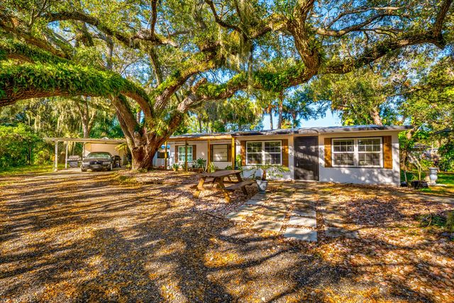 2210 St Lucie Boulevard, Fort Pierce