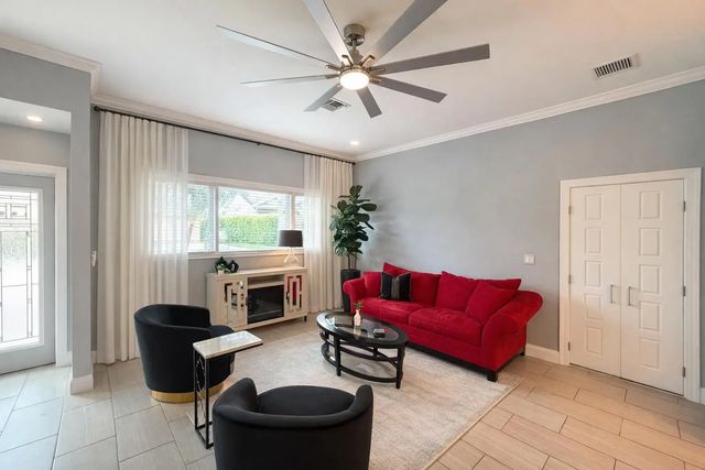 1827 Len Drive, North Palm Beach
