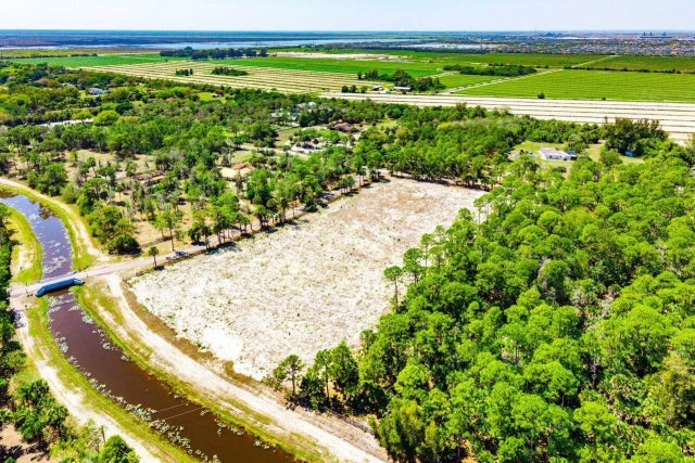 Photo of Listing #B26006847