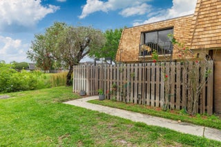 Photo of Listing #B26006201