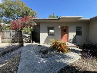 Photo of Listing #B26006162