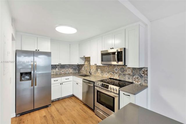 4 of 29 - 13499 Biscayne Boulevard #613, North Miami, FL