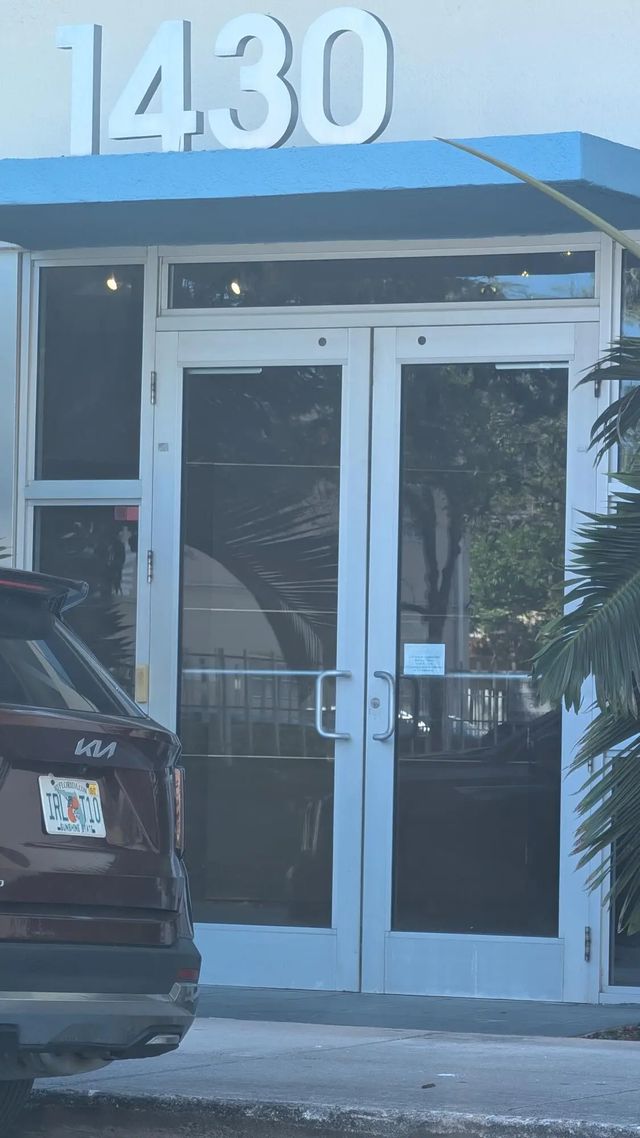 3 of 16 - 1430 S Dixie Hwy 316b Highway #316b, Coral Gables, FL