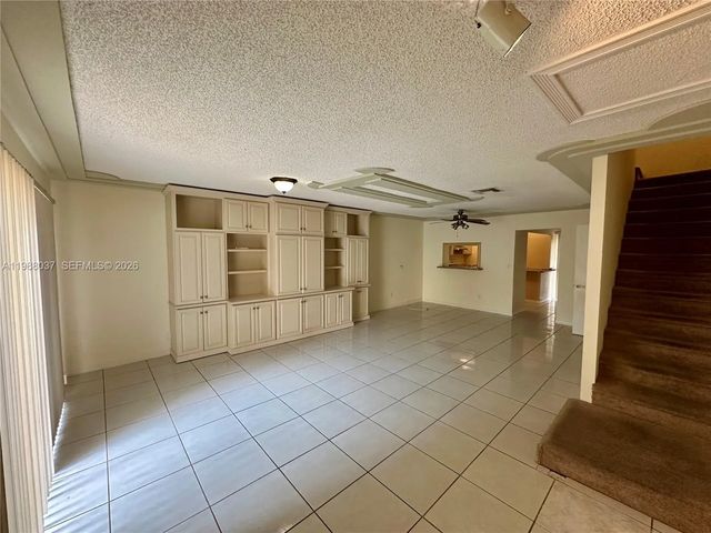 4 of 12 - 13705 Sw 84th Street #f, Miami, FL