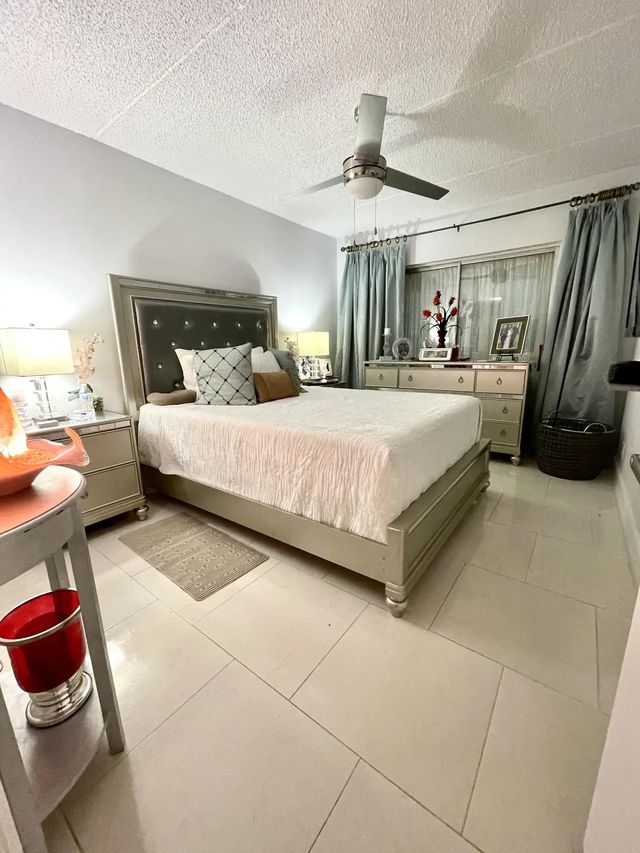 3 of 7 - 3200 Springdale Boulevard #107, Palm Springs, FL