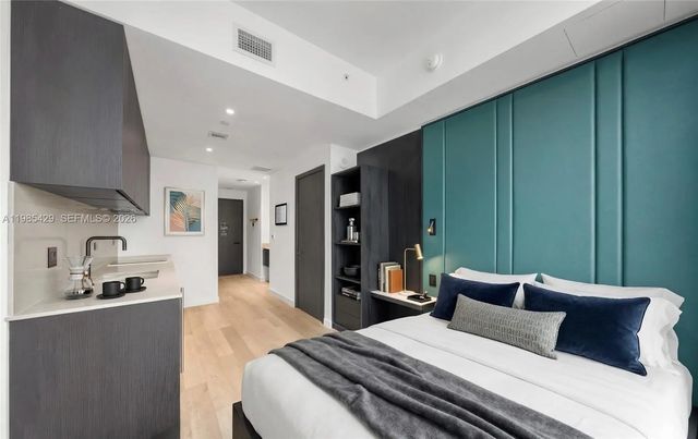2 of 20 - 20 Ne 11 Street #2306b, Miami, FL