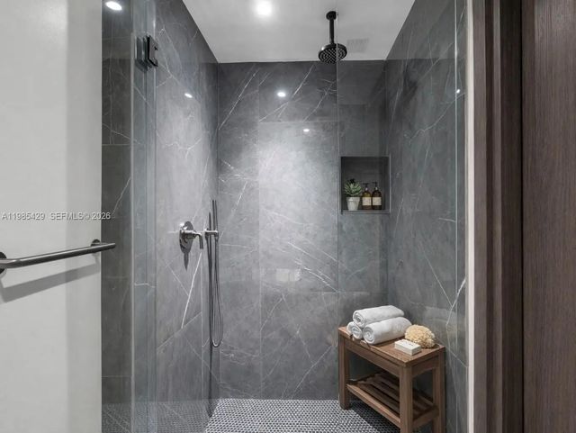 4 of 20 - 20 Ne 11 Street #2306b, Miami, FL