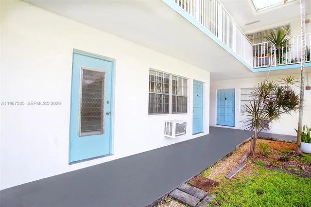 2 of 35 - N/A, Hollywood, FL
