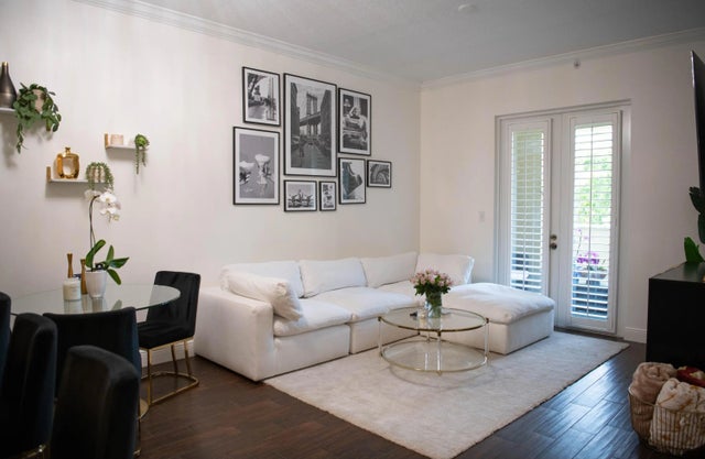 Photo of Listing #B26006029