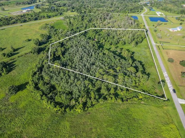 4 of 9 - 13520 Se 22nd  Lane, Okeechobee, FL