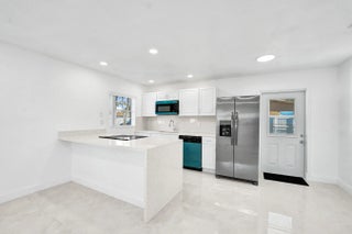 Photo of Listing #B26006385