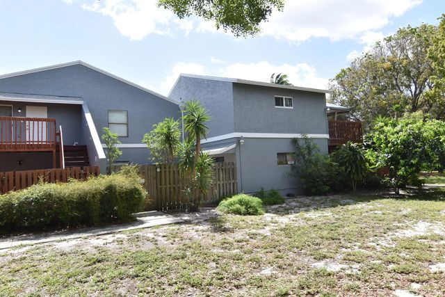 3 Crossings Circle #b, Boynton Beach