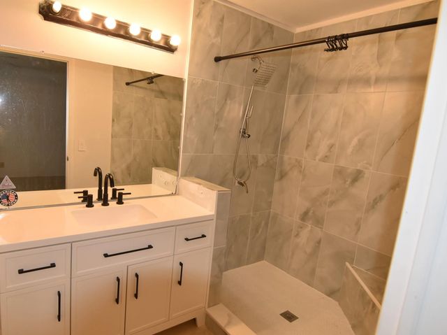 4 of 11 - 3 Crossings Circle #b, Boynton Beach, FL