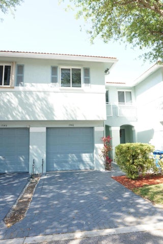 Photo of Listing #B26006167