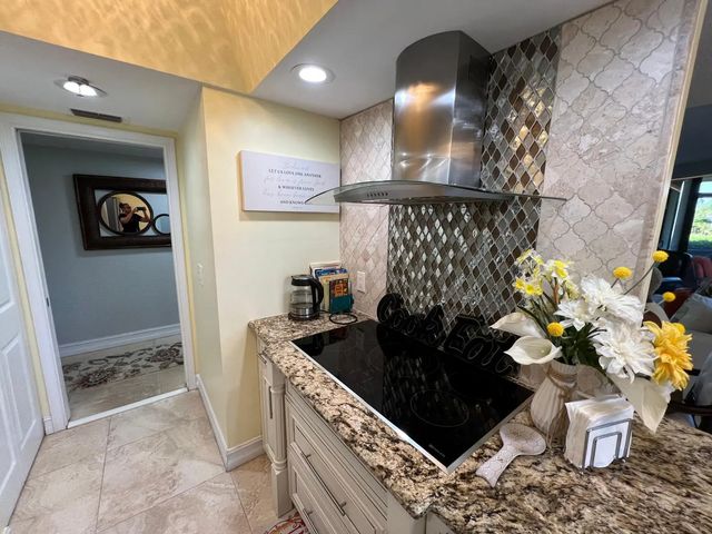 5 of 32 - 5257 Fountains Dr S #105, Lake Worth, FL