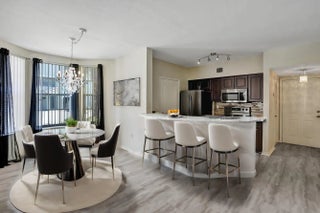 Photo of Listing #B26006219