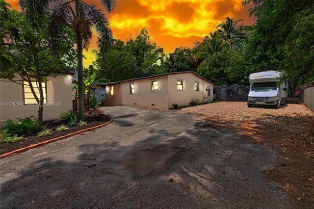 749 Nw 43rd Street, Oakland Park