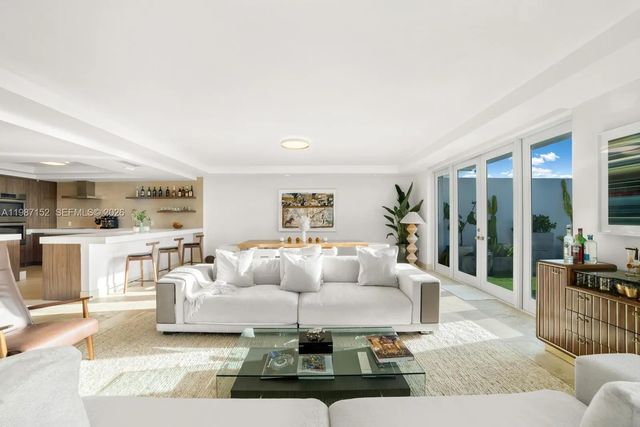3 of 13 - 5600 Collins Avenue #d, Miami Beach, FL