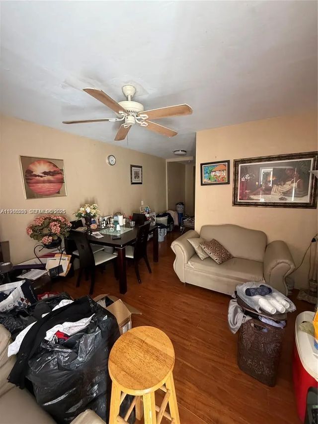 2 of 10 - 551-553 Ne 133rd Street, North Miami, FL