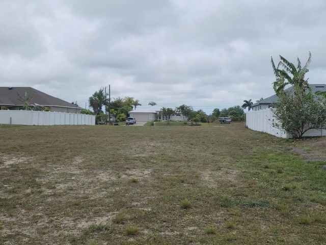 2 of 6 - 3222 Ne 13th Court, Cape Coral, FL