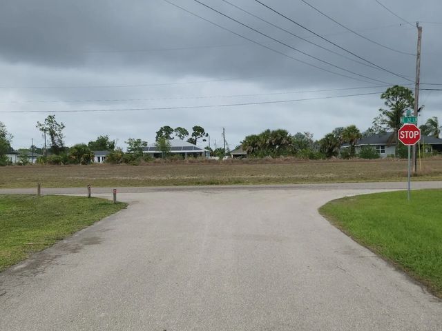 4 of 6 - 3222 Ne 13th Court, Cape Coral, FL